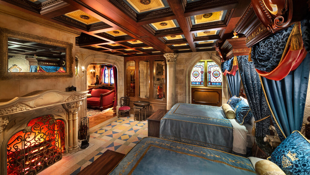 spend the night in the cinderella castle suite image 25da